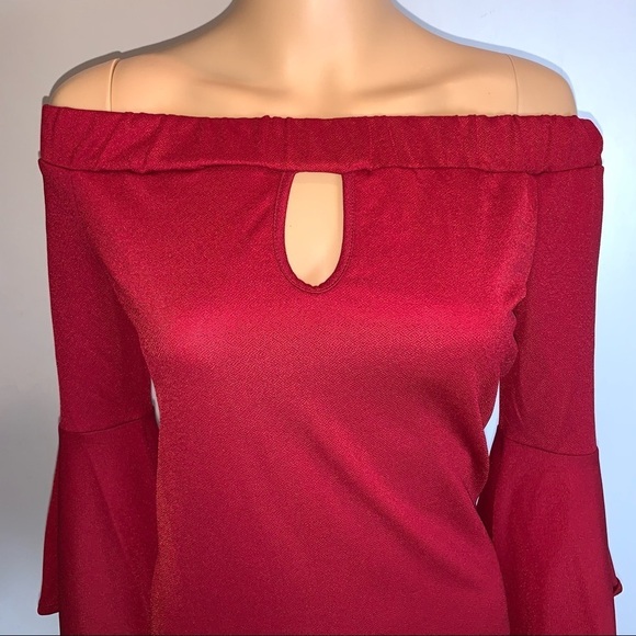 Big Strike USA Off the Shoulder Flare Sleeve Dress - Picture 5 of 8